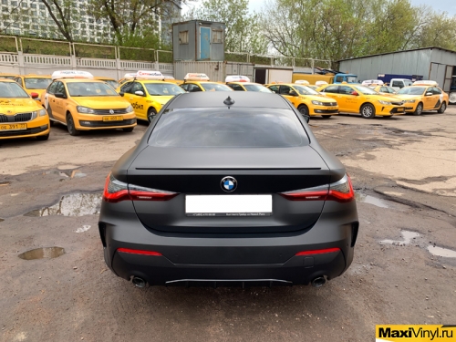 Полная оклейка BMW 4 series в чёрный мат